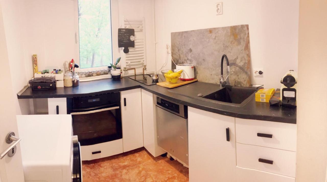 Lola'S Apartament Close To City Center บูคาเรสต์ ภายนอก รูปภาพ